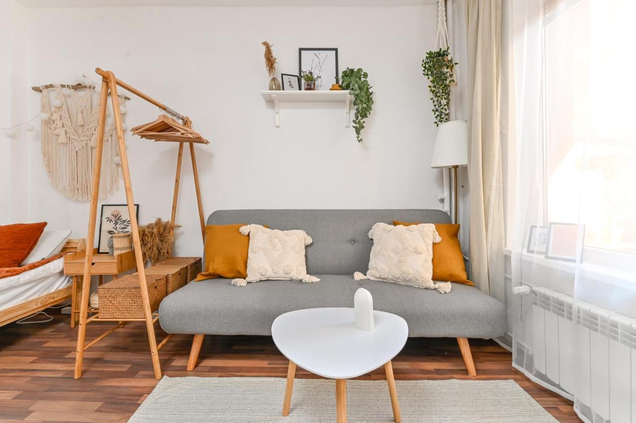 Cosy&Art 1Bd Apartment Next To Slaveykov Square Sofia Exterior photo